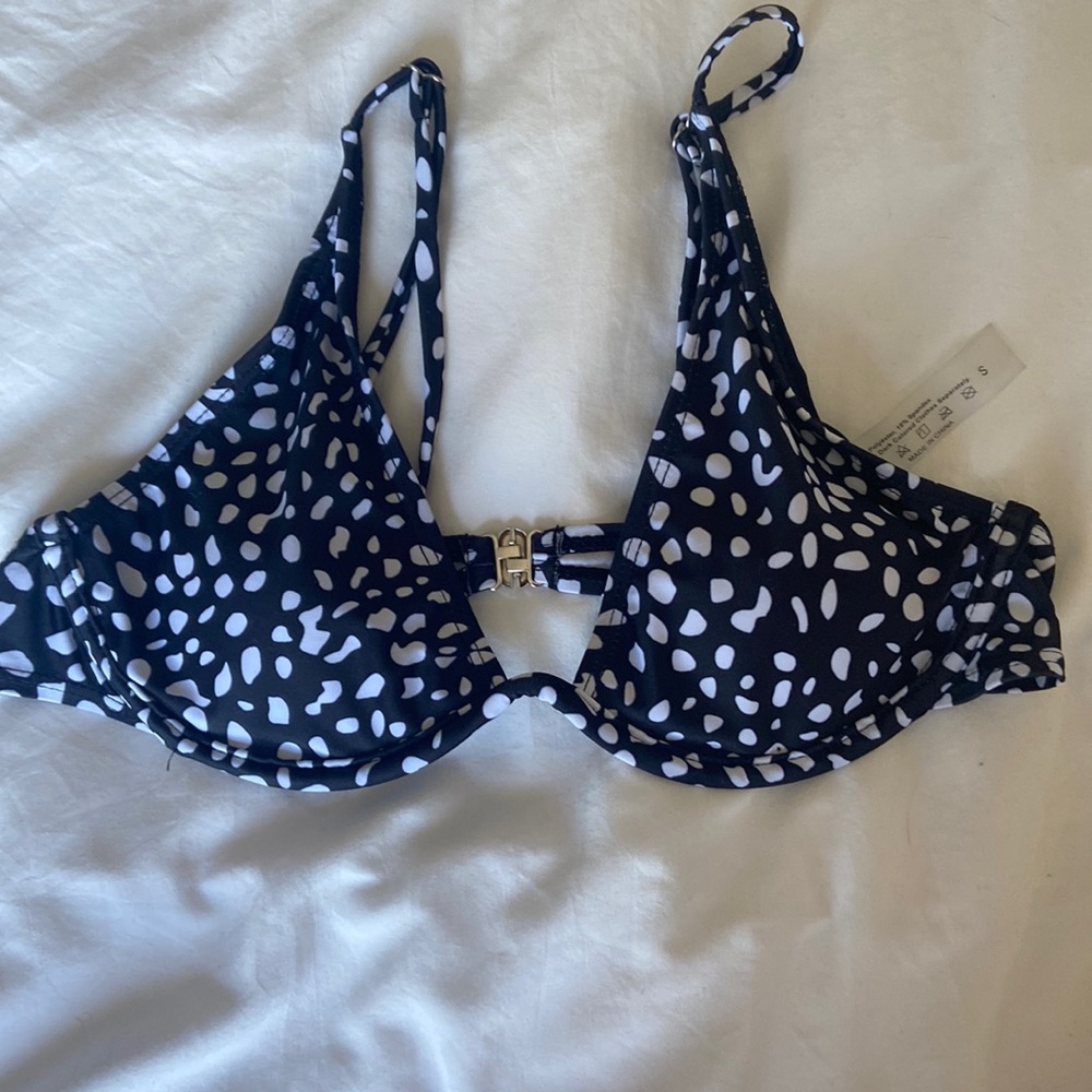 Dalmatian Print Underwire Bikini Top Small SHEIN